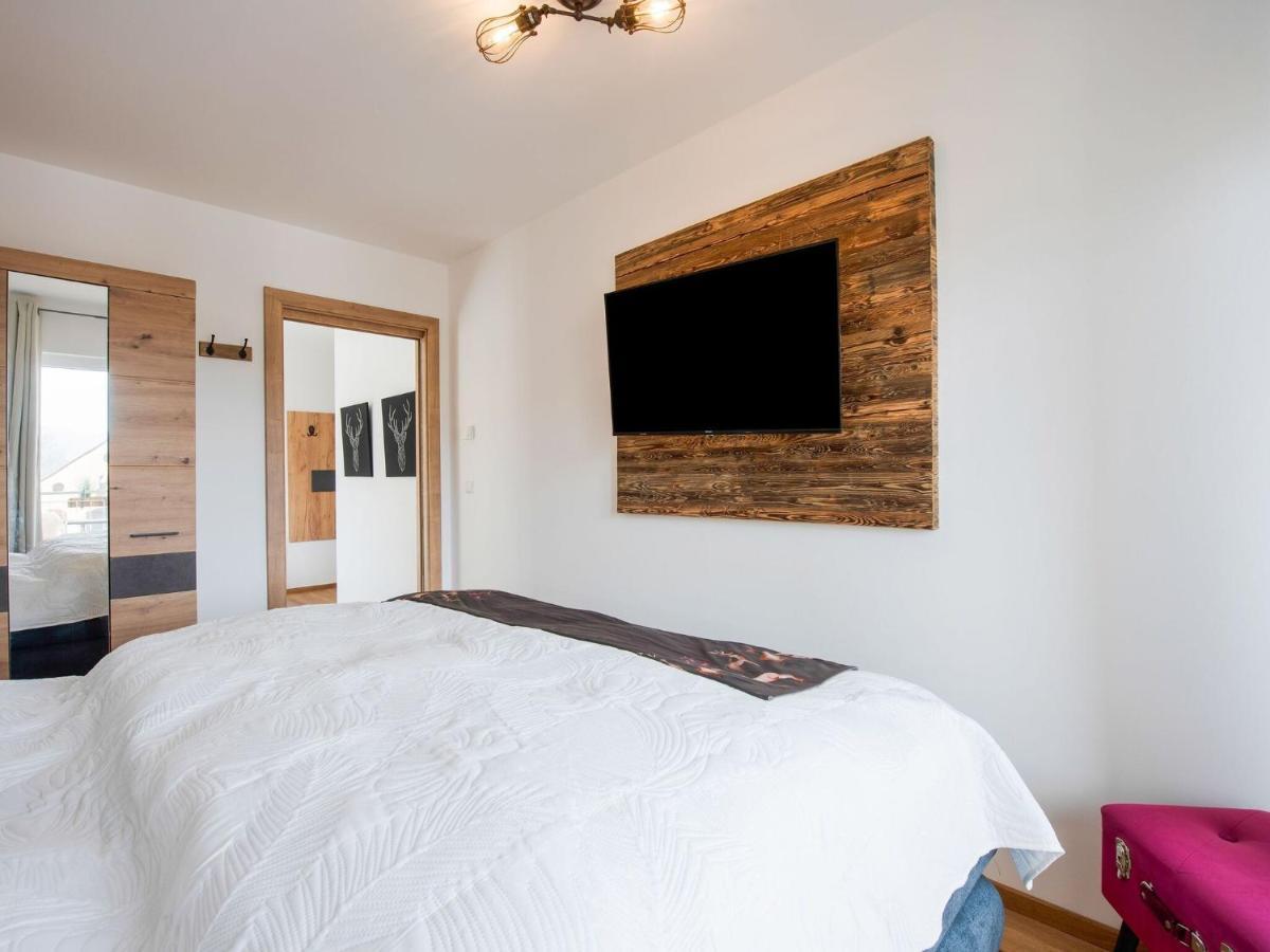 Delightful Apartment in Mauterndorf with Sauna Exterior foto